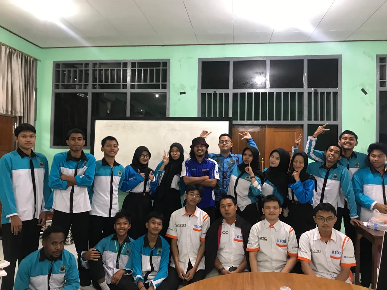 UKK DKV SMK YPKP Sentani Libatkan Mitra Industri