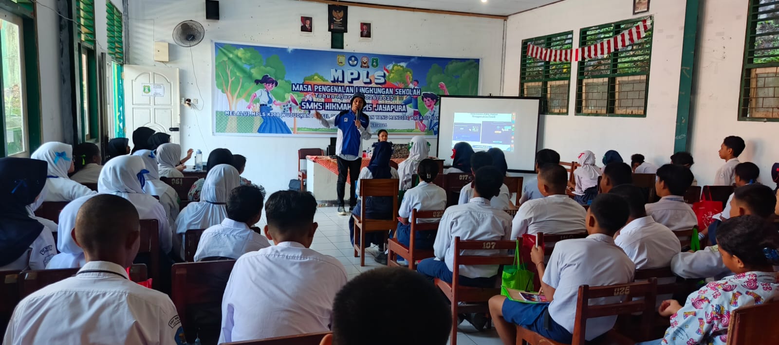 SMK Hikmah Yapis Jayapura Tanamkan Literasi Digital dan Pendidikan Karakter kepada Siswa Baru Melalui MPLS