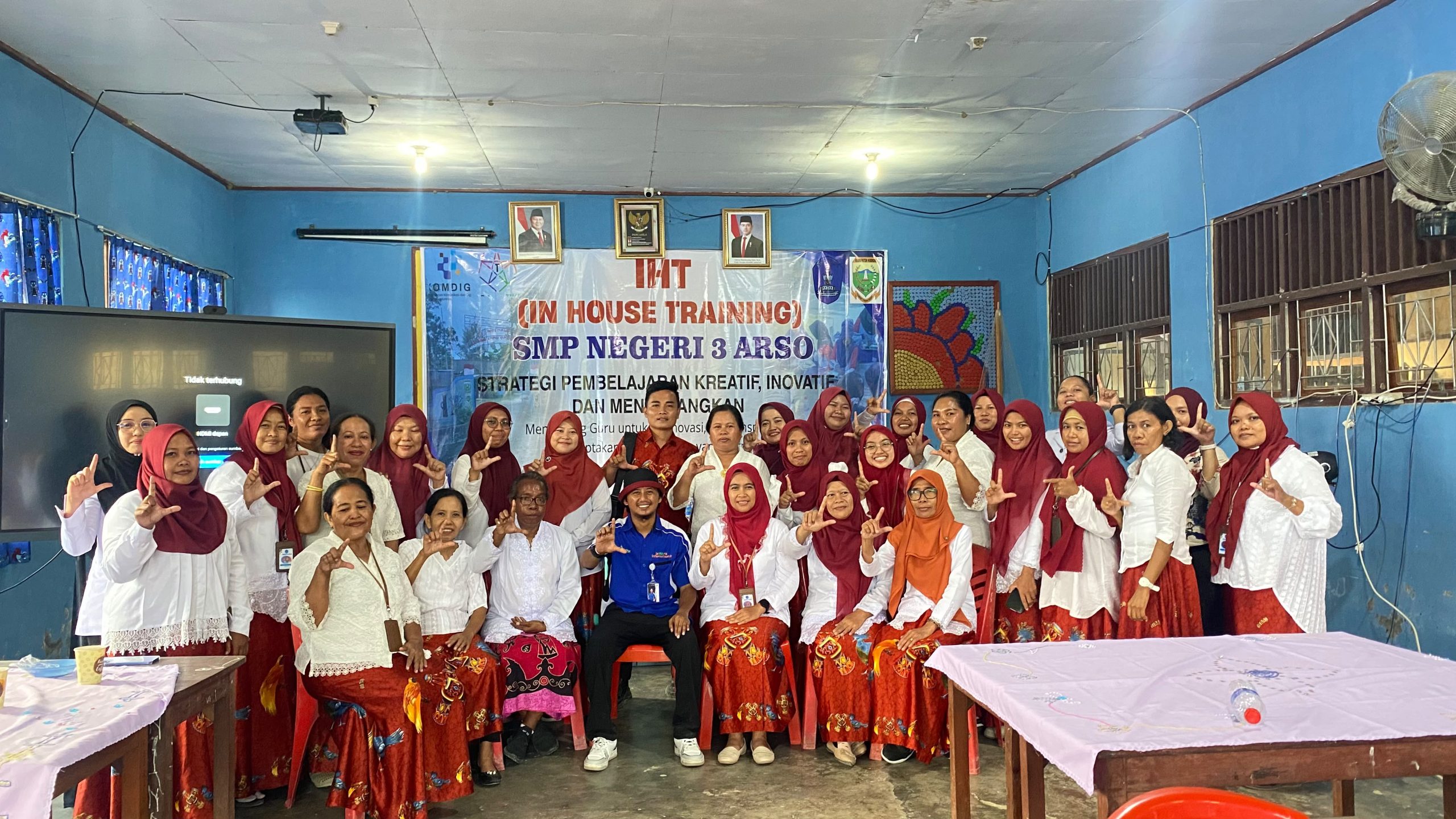 Guru SMP Negeri 3 Arso Ikuti Pelatihan Strategi Pembelajaran Kreatif, Inovatif, dan Menyenangkan dari RTIK Papua